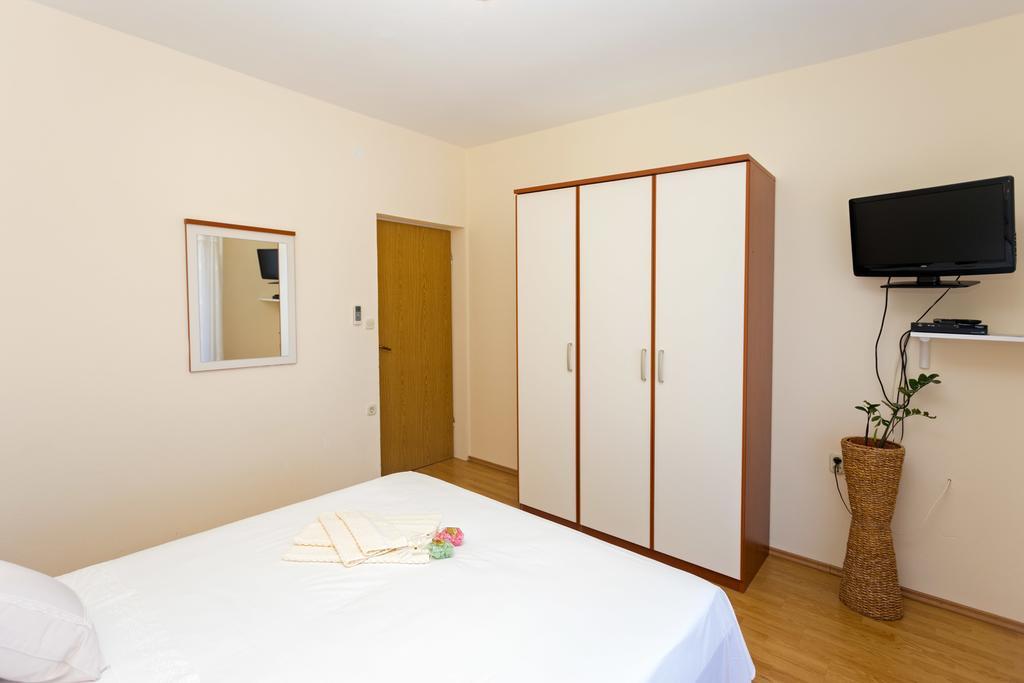 Vucic Apartments Hvar Town Exterior photo